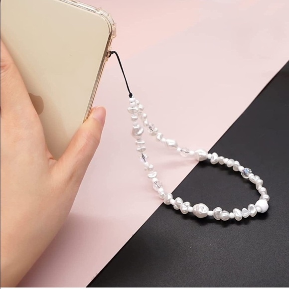 BEADED Phone Lanyard Wrist Strap - Picture 4 of 4